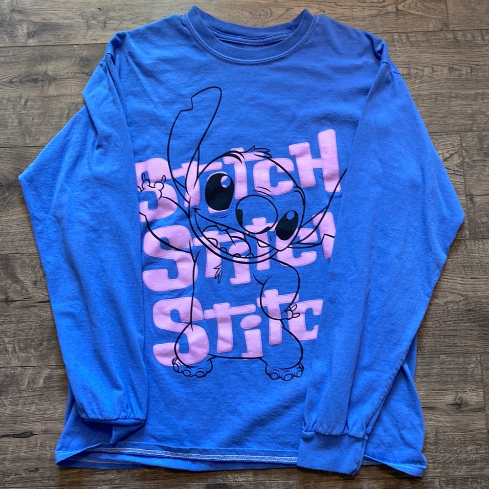 Blue stitch shirt